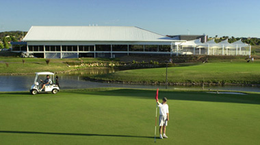 Gunghalin Lakes Golf Club